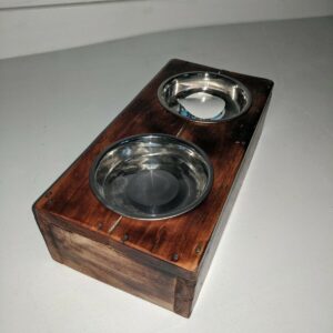 Cat Feeding Station