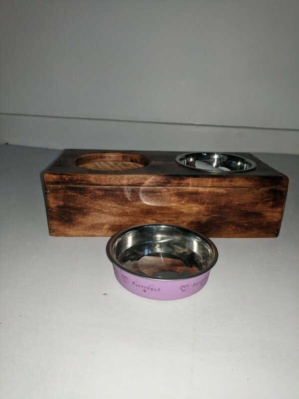 Cat Feeding Station - Image 4